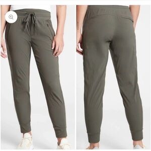 Athleta Trekki Jogger Pants Dark Green